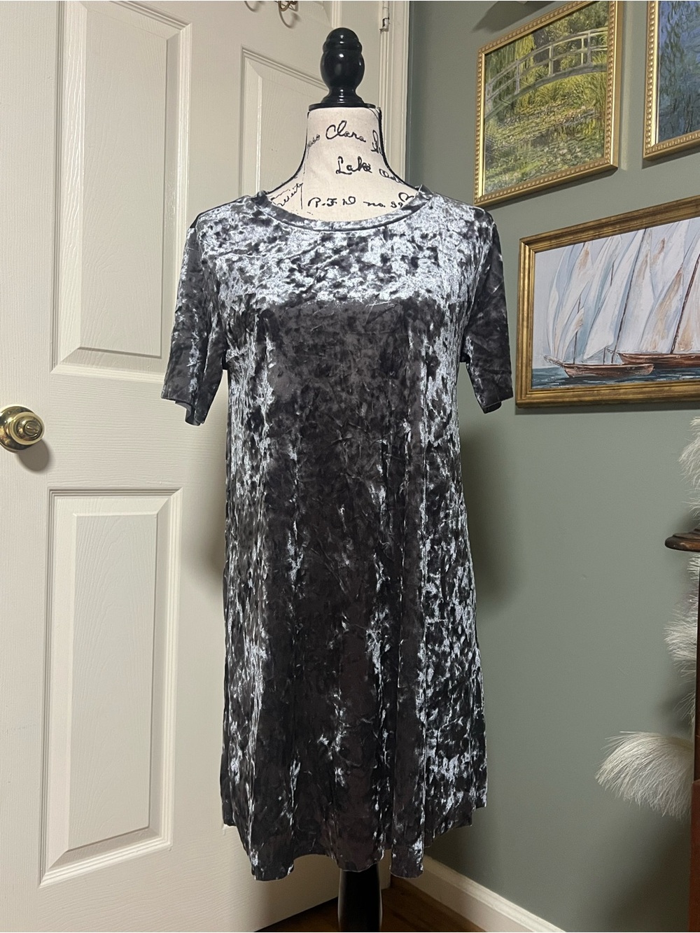 Forever 21 Velvet Gray Grunge Dress